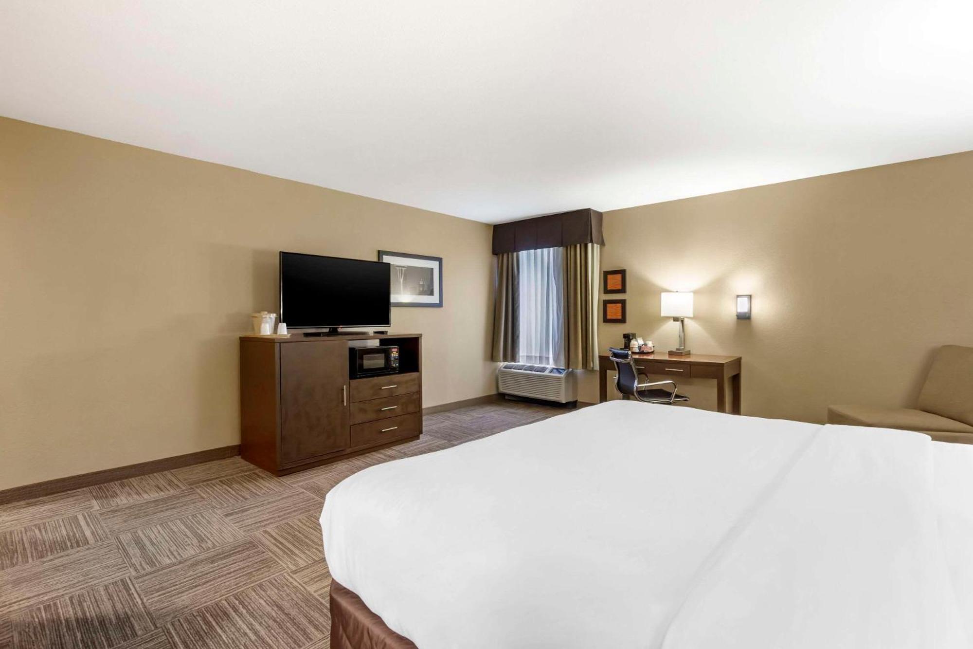 Comfort Inn & Suites Sea-Tac Airport SeaTac Exterior foto